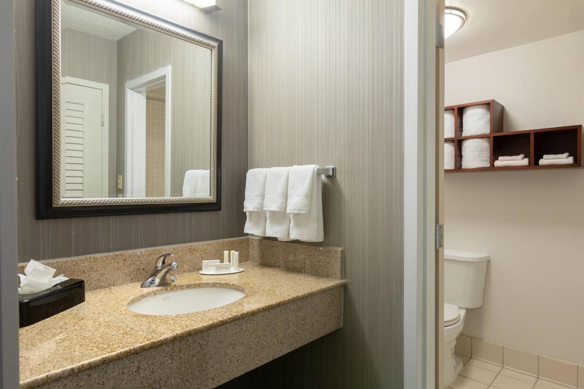 Courtyard By Marriott Atlanta Windy Hill/Ballpark Smyrna Exterior photo